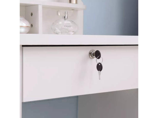 Modern heart-shaped dressing table and mirror with snow design