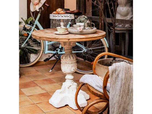 Carved wooden table 80x80x79