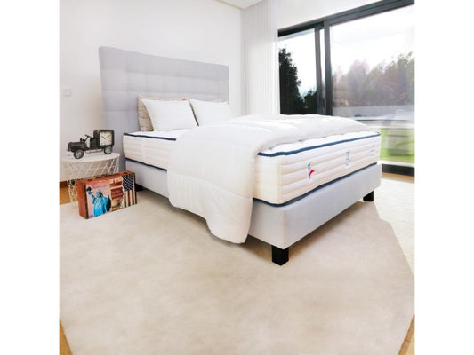 Patriote Mattress Set, 27cm pocket springs, firm summer/winter side, grey slatted base (20cm thick), pillow, duvet, 140x190cm headboard